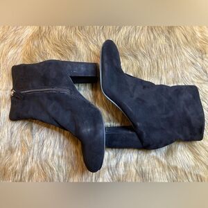 Diba Black Suede Booties Women's Size 9